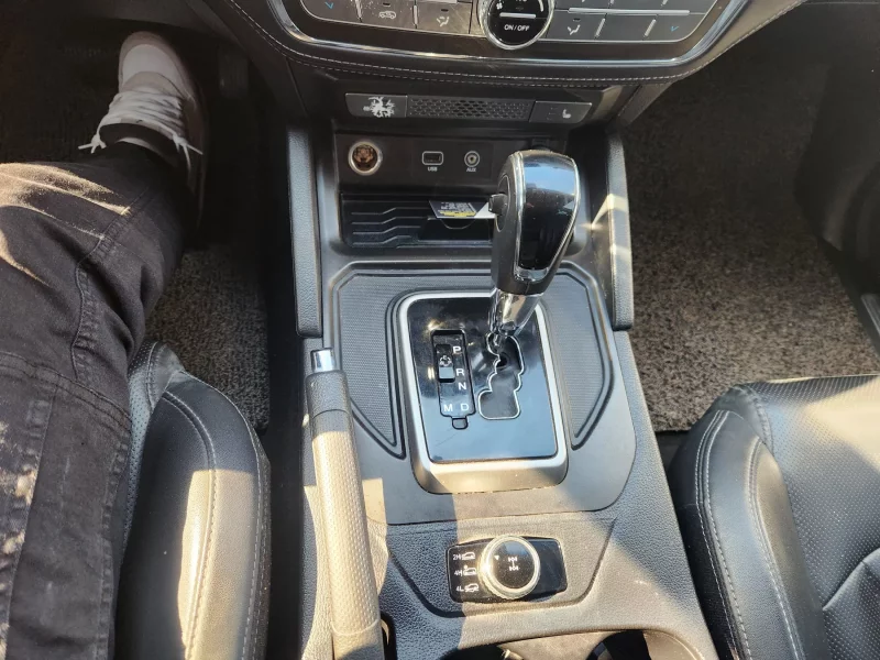 SsangYong Rexton Sports