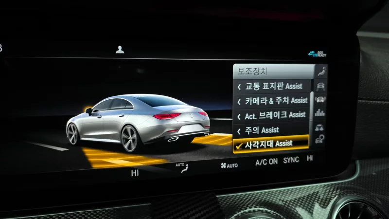 Mercedes-Benz CLS-Class