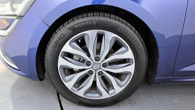 Renault Samsung SM6