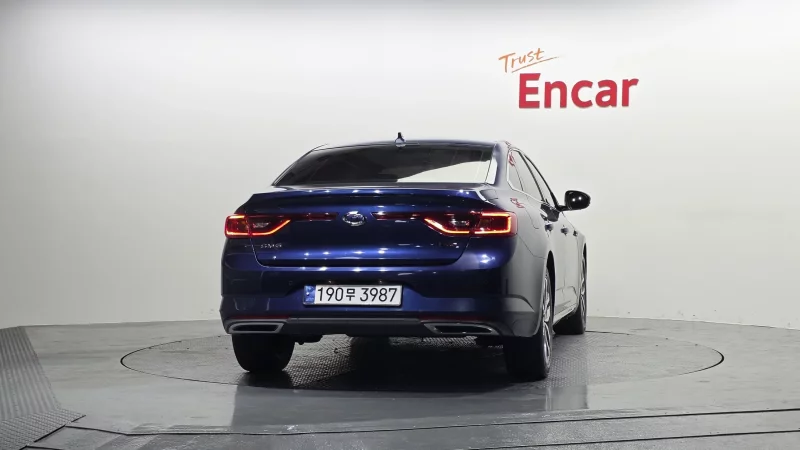 Renault Samsung SM6