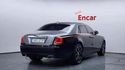 Rolls-Royce GHOST