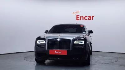Rolls-Royce GHOST