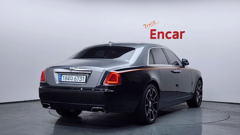 Rolls-Royce GHOST