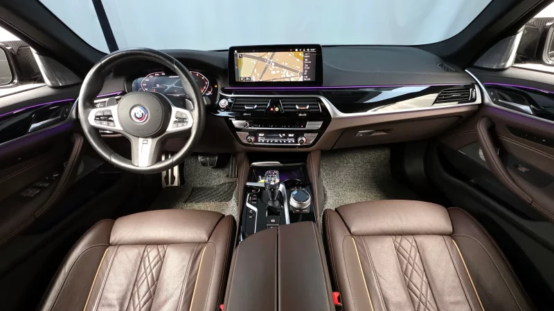 BMW 5-Series