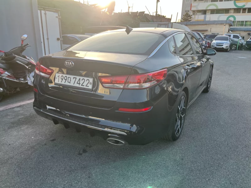 Kia K5