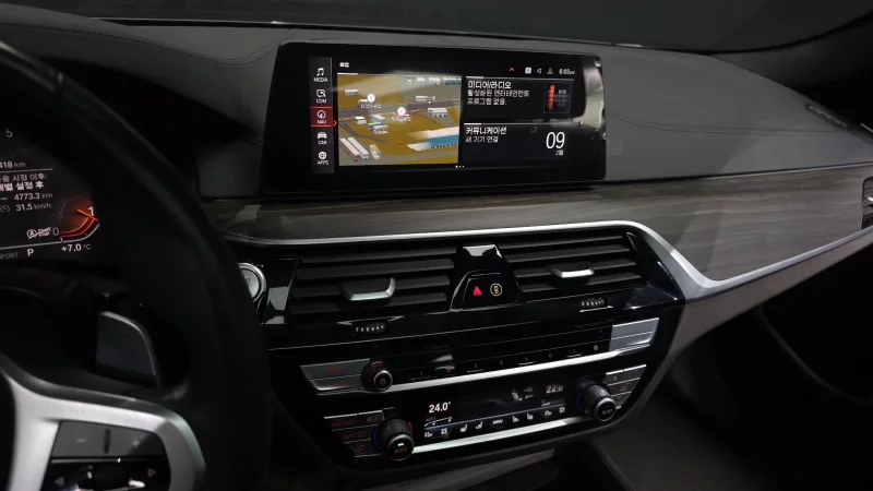 BMW 5-Series
