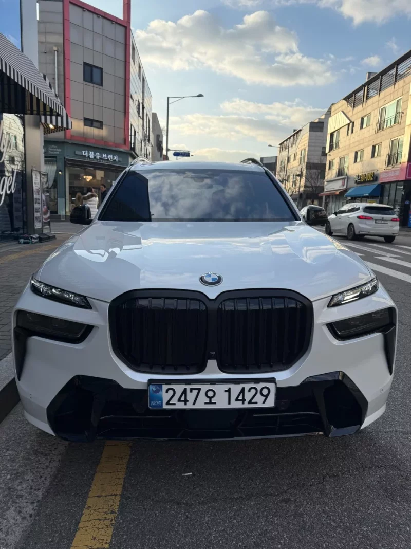 BMW X7
