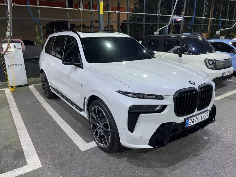 BMW X7