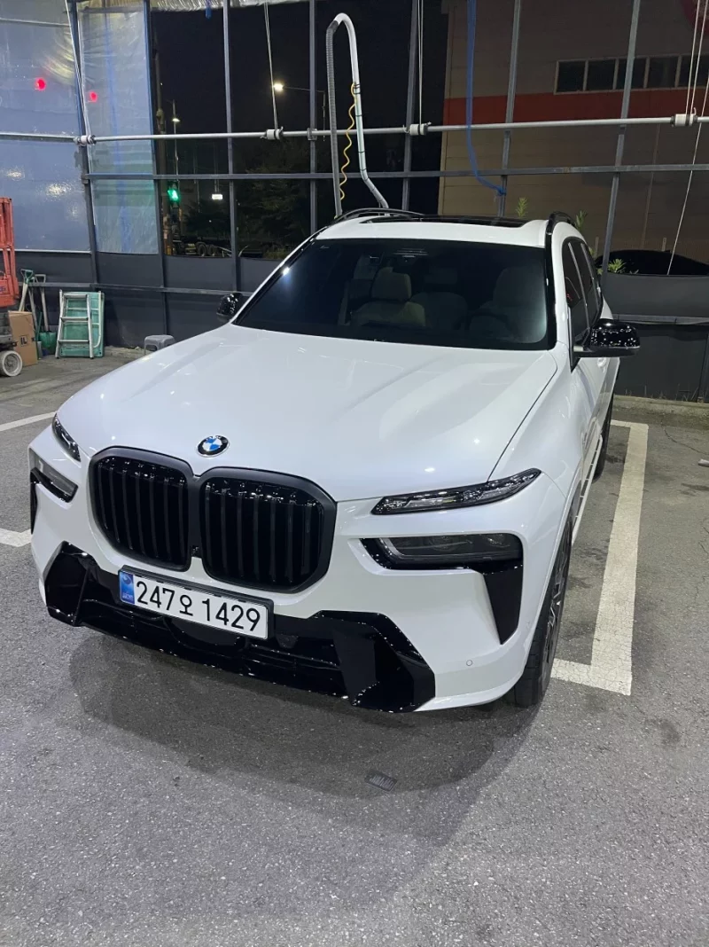 BMW X7