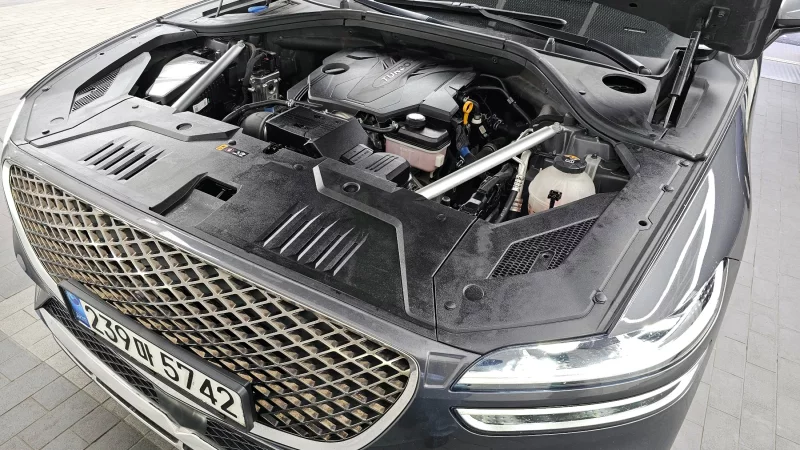 Genesis GV70