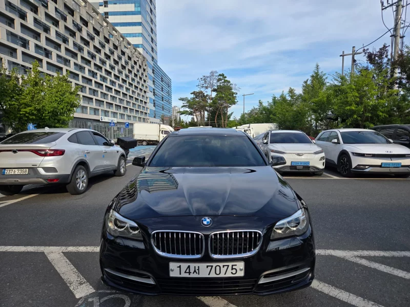 BMW 5-Series