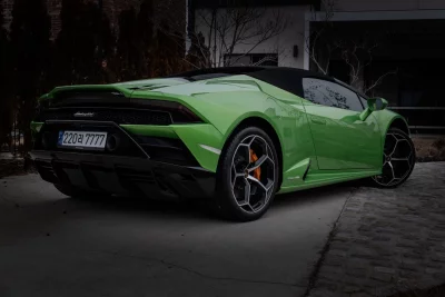 Lamborghini HURACAN