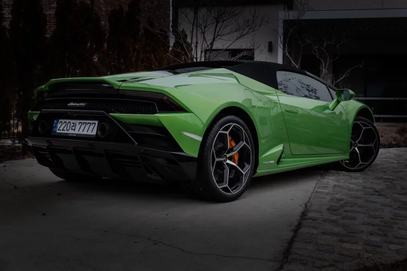 Lamborghini HURACAN