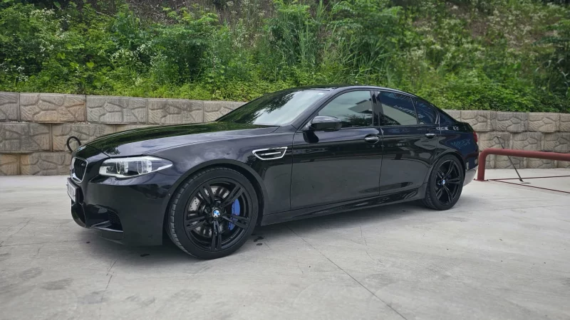 BMW M5