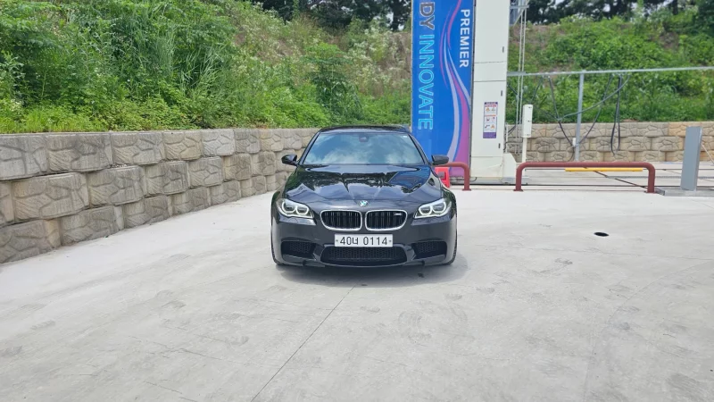 BMW M5