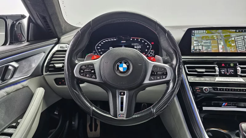 BMW M8