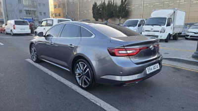 Renault Samsung SM6