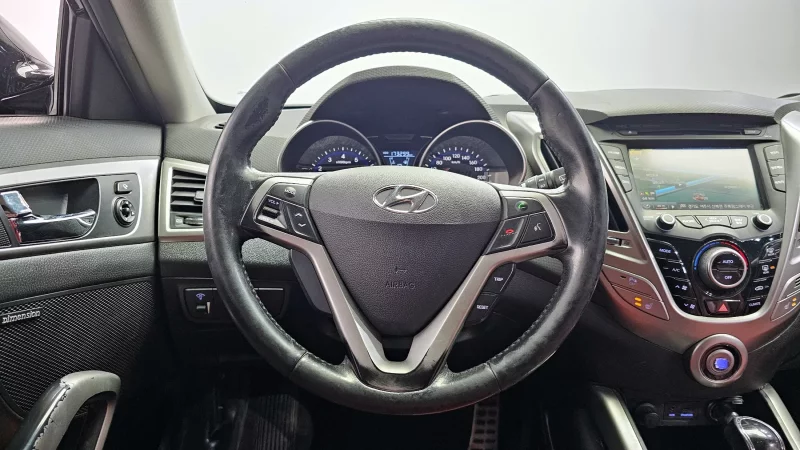 Hyundai Veloster
