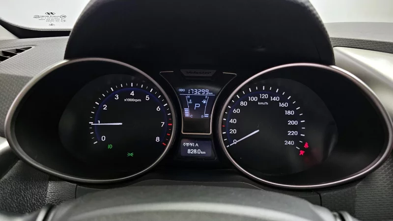 Hyundai Veloster