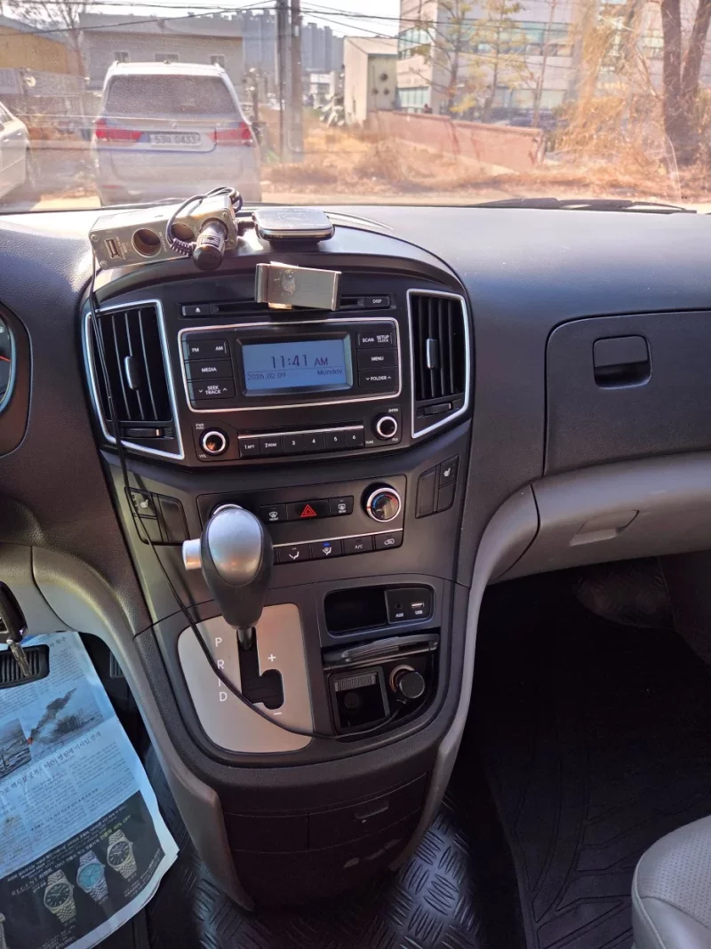 Hyundai Grand Starex