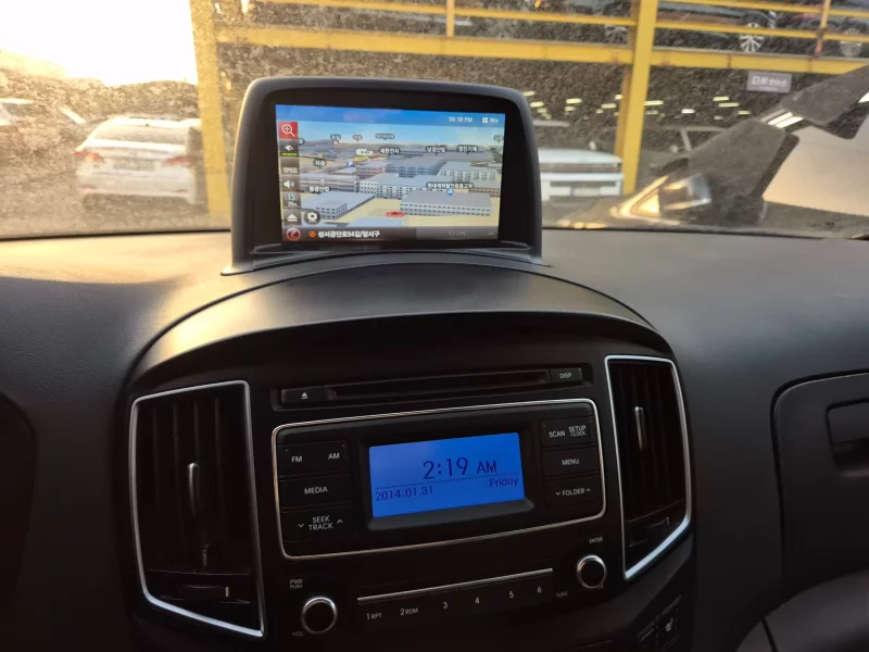 Hyundai Grand Starex