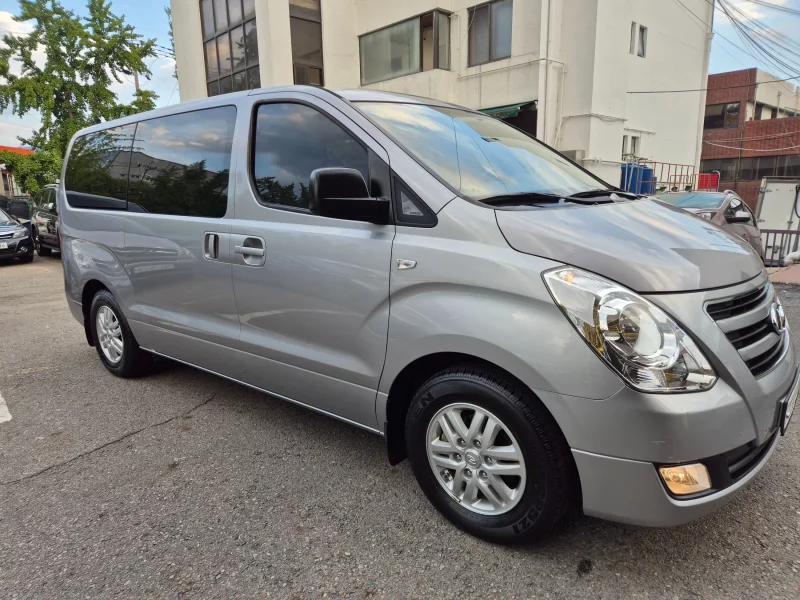 Hyundai Grand Starex