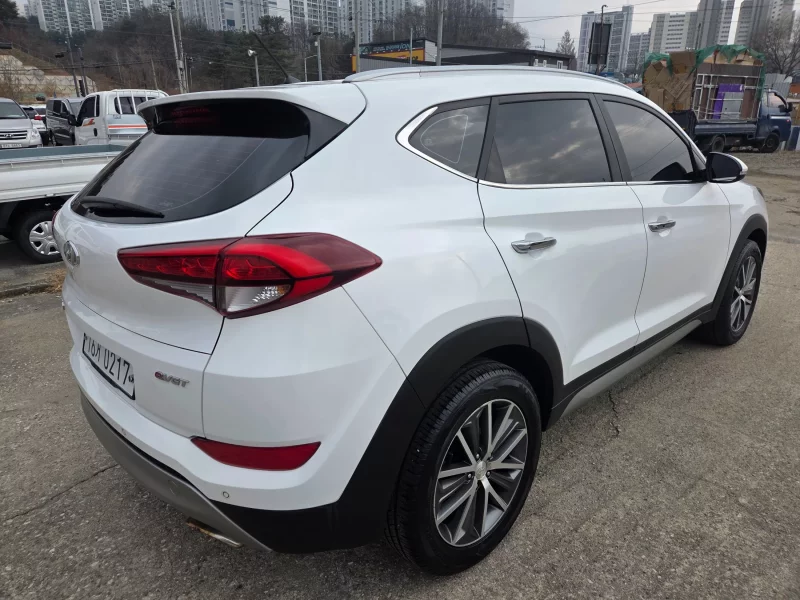 Hyundai Tucson