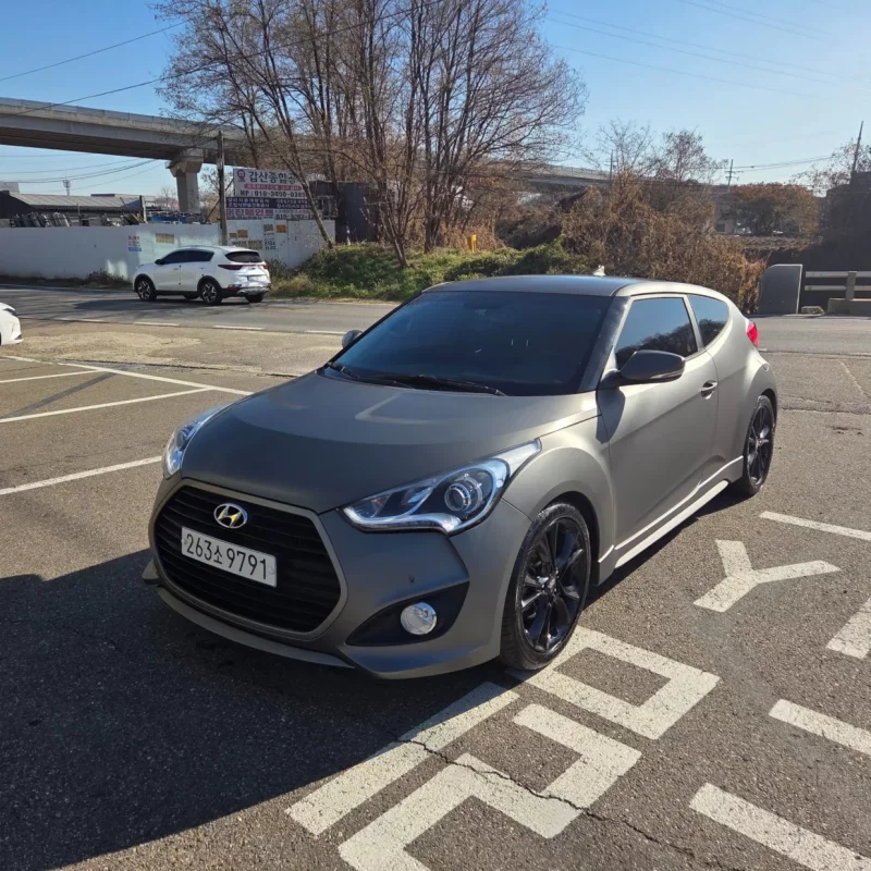 Hyundai Veloster