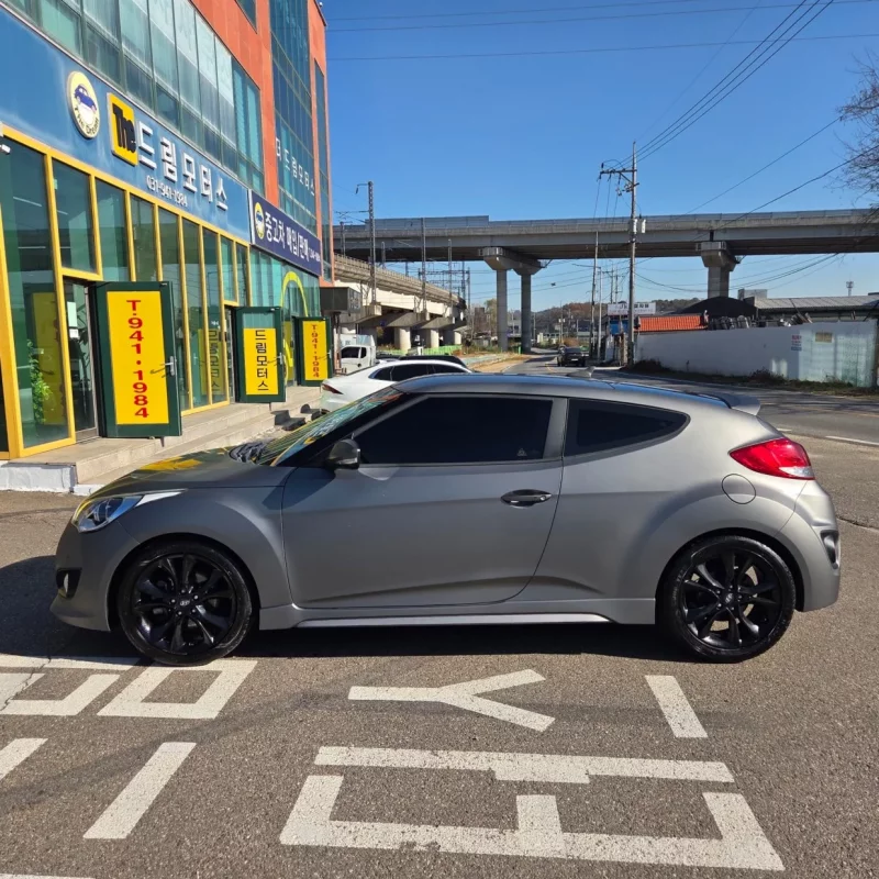 Hyundai Veloster