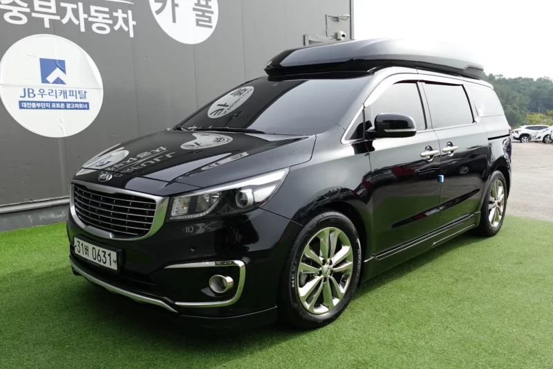 Kia Carnival