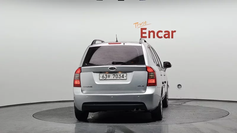 Kia Carens