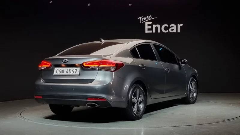 Kia K3