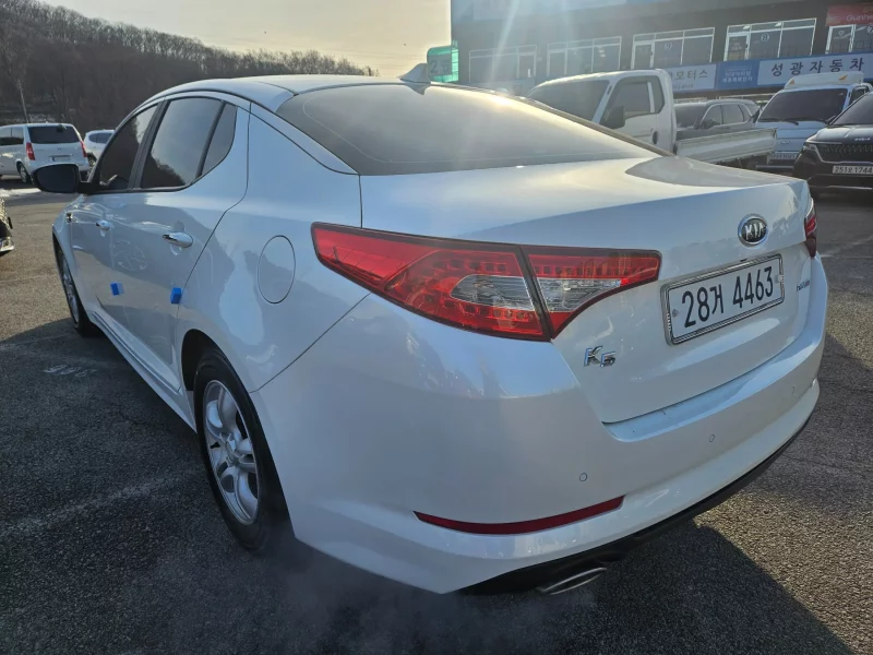Kia K5
