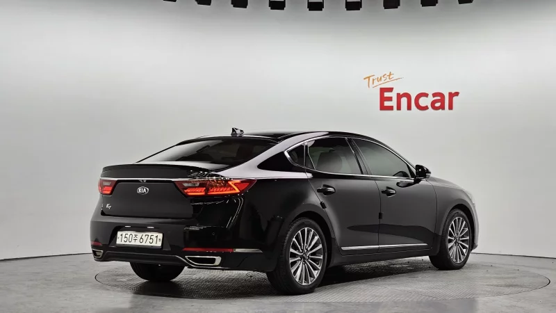 Kia K7