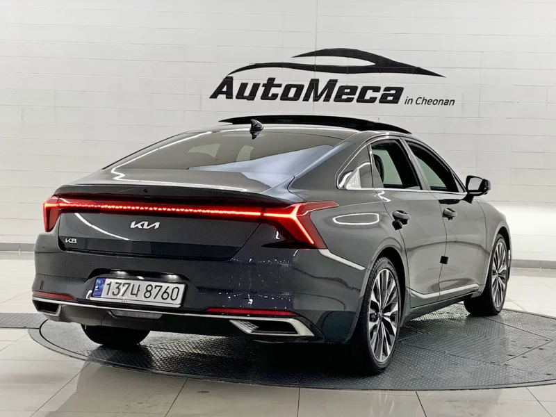 Kia K8