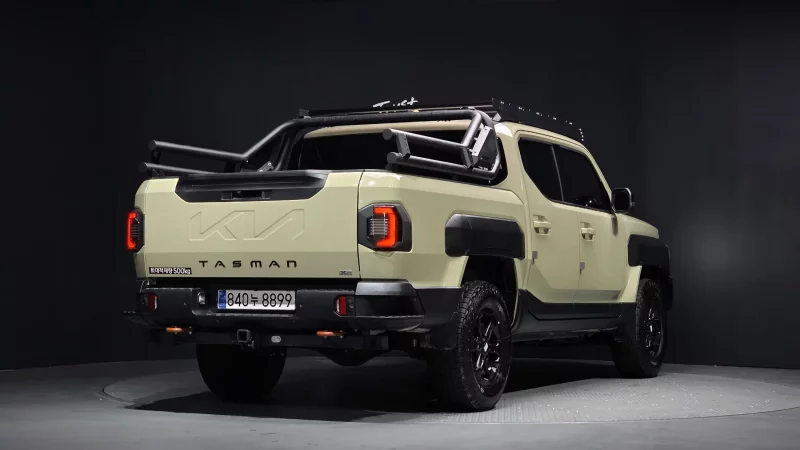 Kia Tasman