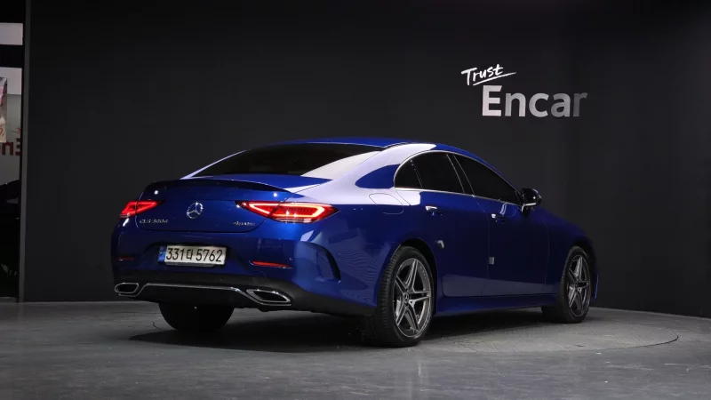 Mercedes-Benz CLS-Class