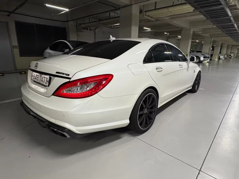 Mercedes-Benz CLS-Class
