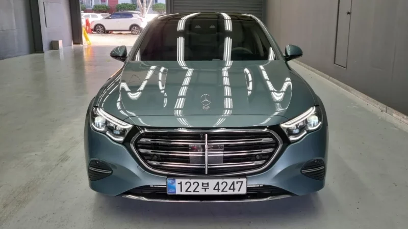 Mercedes-Benz E-Class