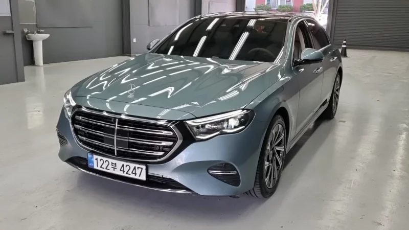 Mercedes-Benz E-Class