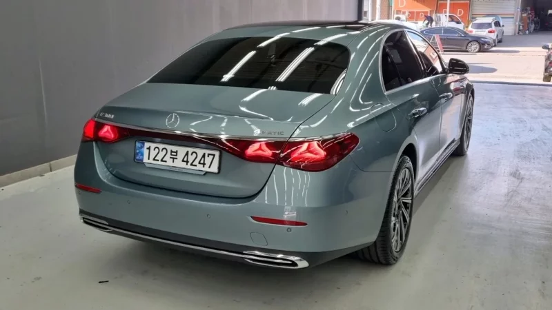 Mercedes-Benz E-Class