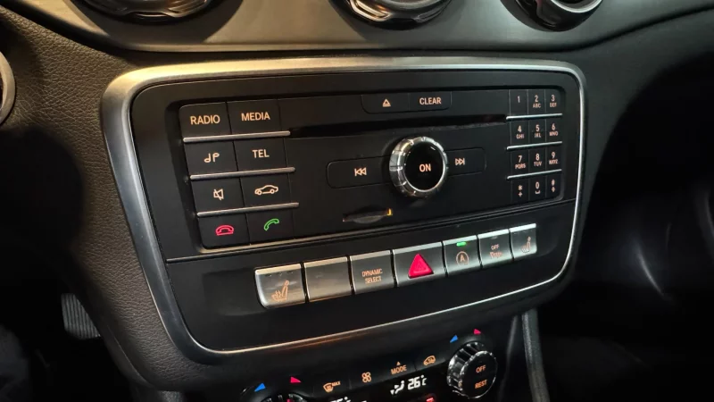 Mercedes-Benz GLA-Class