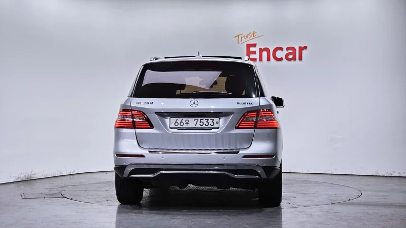 Mercedes-Benz M-class