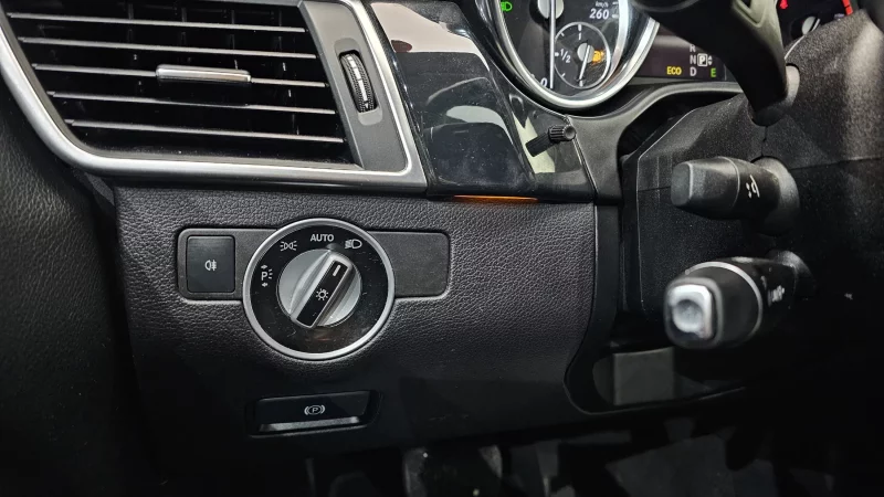 Mercedes-Benz M-class