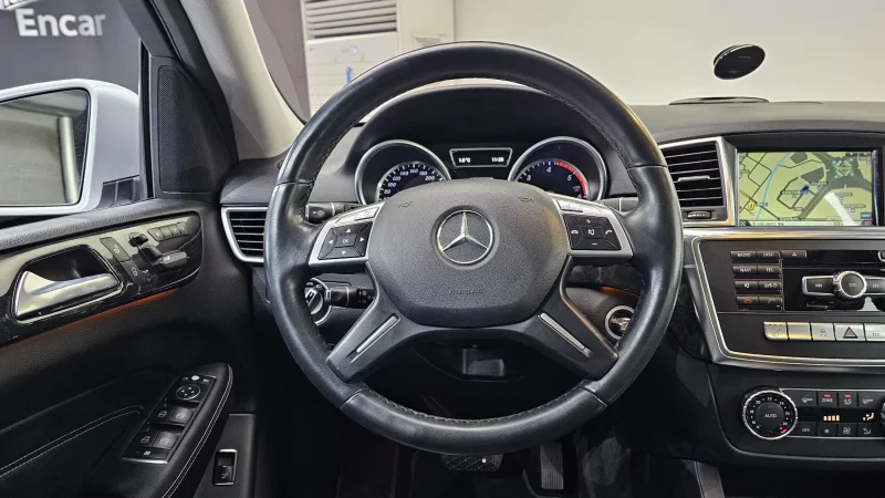 Mercedes-Benz M-class