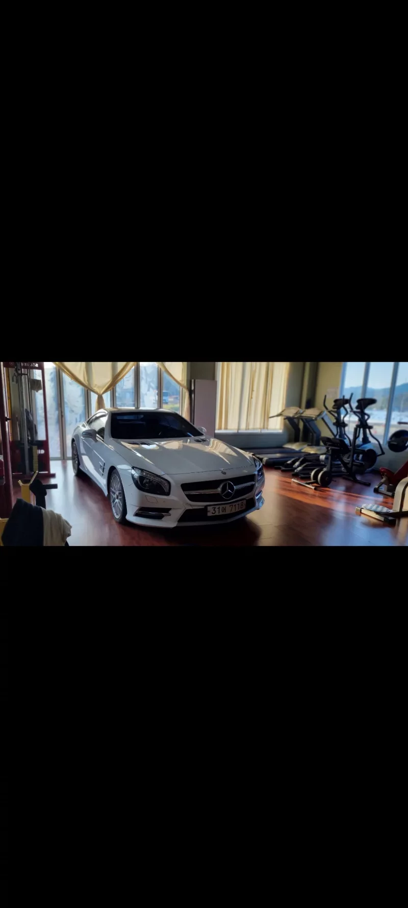 Mercedes-Benz SL-Class