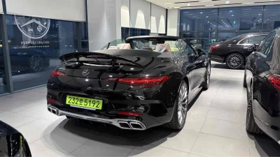 Mercedes-Benz SL-Class