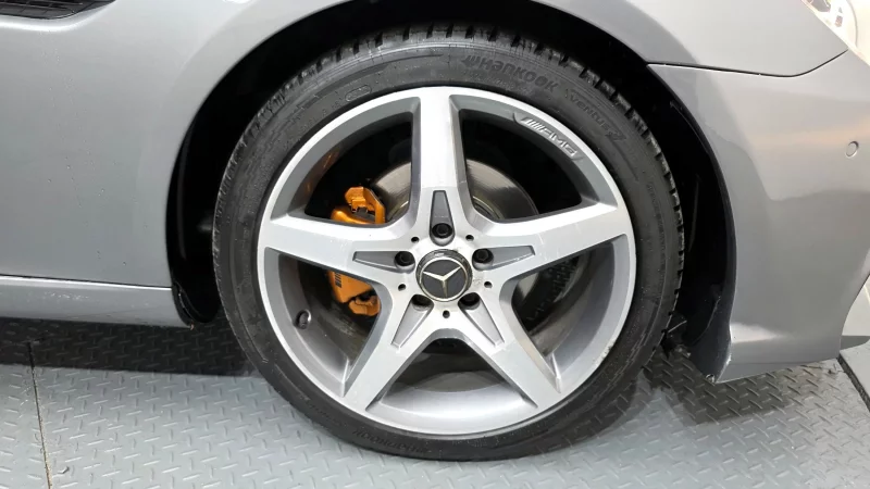 Mercedes-Benz SLK-Class