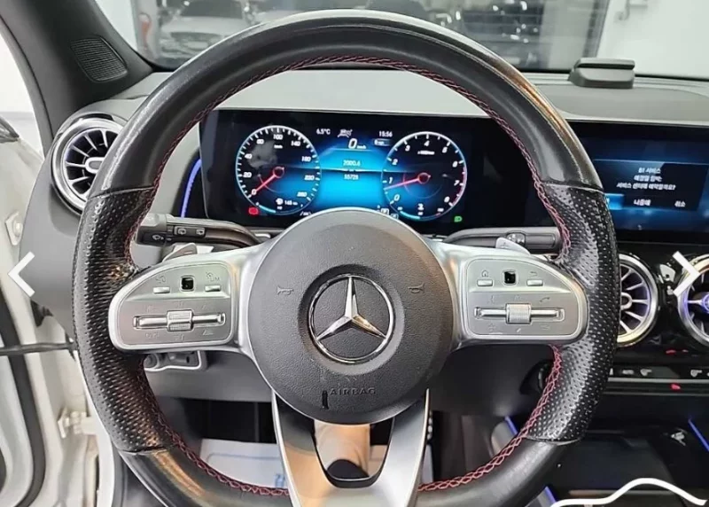 Mercedes-Benz GLB-Class