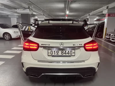 Mercedes-Benz GLA-Class